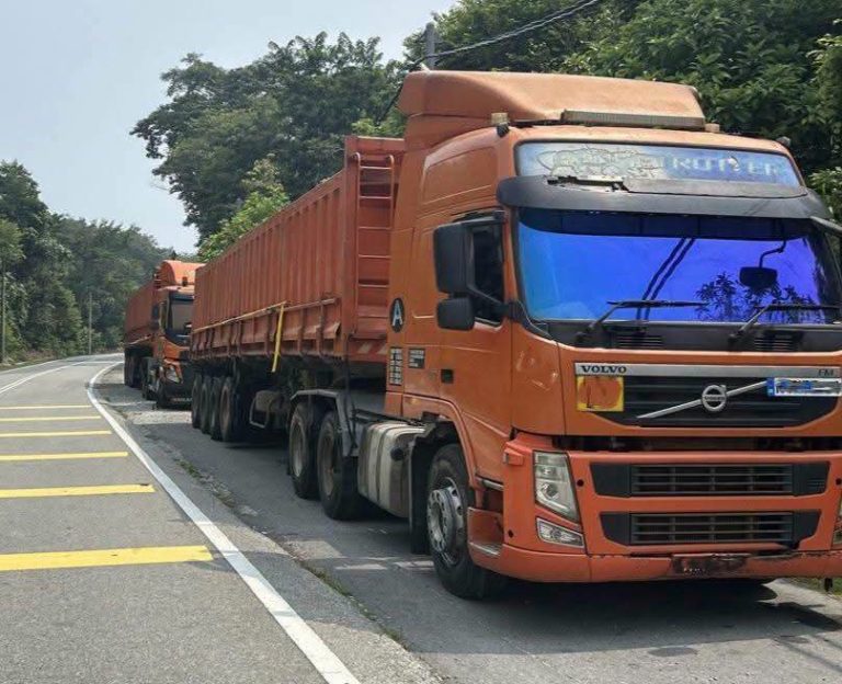 Tiga lori treler disita UPNP, tiga pemandu ditahan di Raub
