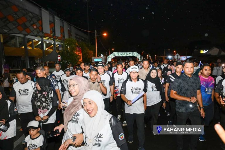 Walk A Town with Tok Wan tarik 7,000 peserta di Bandar Jengka
